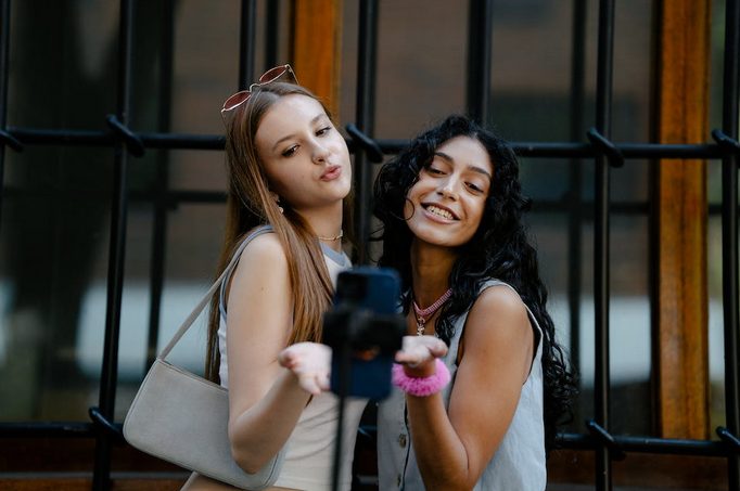 Top Ways to Use Influencers to Build Your Brand Awareness